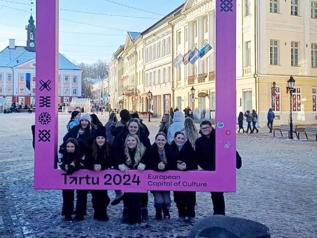 Seeing the sights of the city of Tartu impressed the students