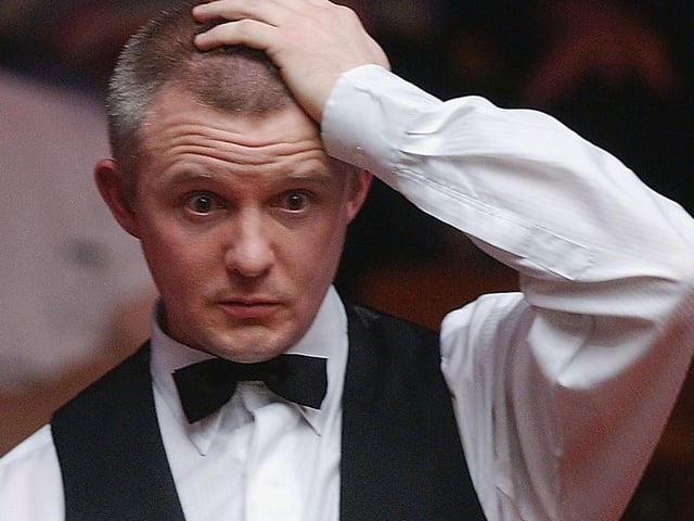 Former professional snooker player Gary was born in Kirkby-in-Ashfield. He made ten appearances in the World Championship, spending a decade among the top 32 players.