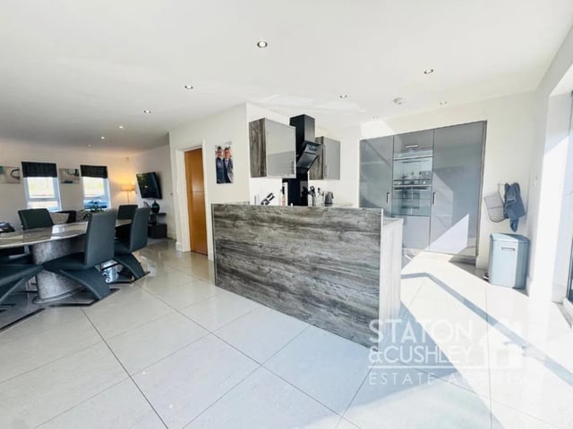 The property boasts a stunning open plan lounge/ kitchen