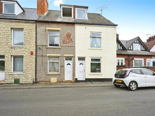 Perfect investmen. A three bedroom terrace house, situated in an excellent location close to local shops, amenities, schools and walking distance to the town centre.