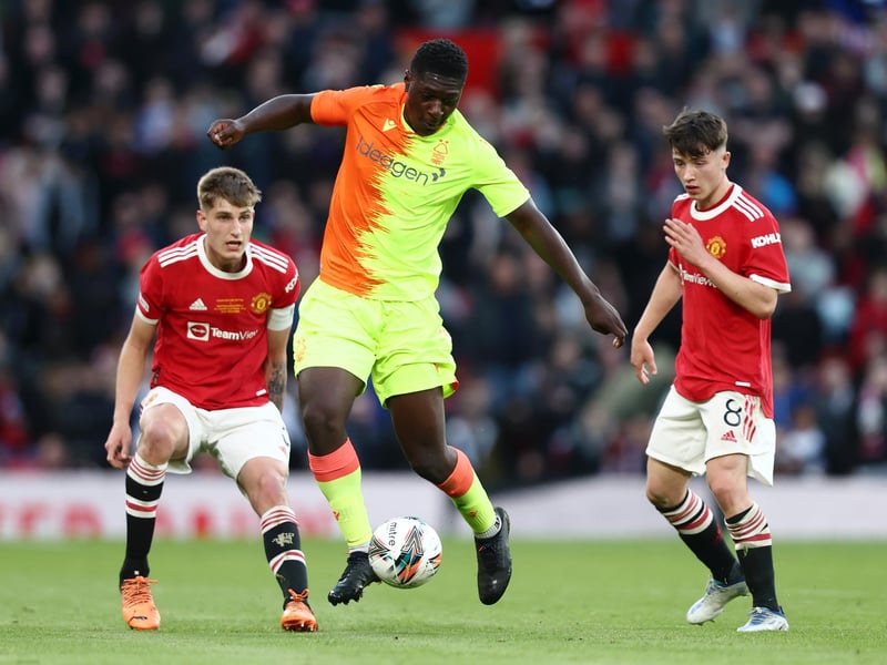Rotherham United have signed striker Esapa Osong on loan from Nottingham Forest for the coming season.