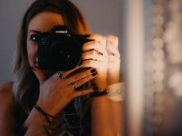 Esther Louise Triffitt, who is based in Nottinghamshire, won wedding photographer of the year.