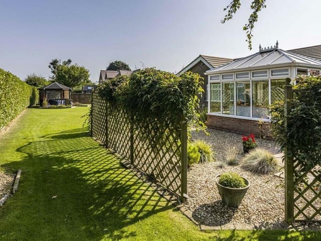 An example of how the garden is beautifully landscaped and lovingly maintained.