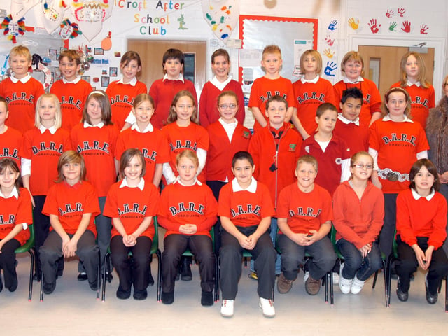 Sutton Croft School DARE Class 1 in 2007.