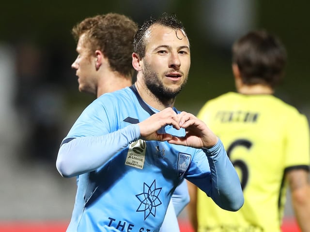 Strange link with veteran striker playing in Australia surfaced - and was promptly shot down