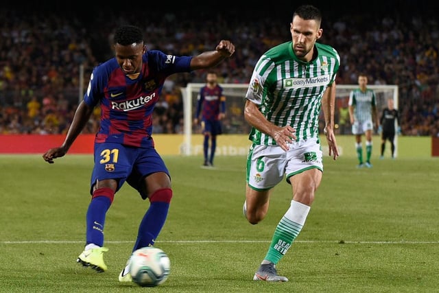 Brighton have set their sights to Spain to bring in a left-back. Villarreal star Alfonso Pedraza is the wanted man after spending the season on loan at Real Betis. The former Leeds United left-sided player could be available for as little as £8m. (The Argus)