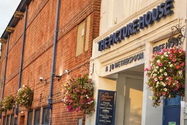 The Picture House pub in Sutton, run by JD Wetherspoon, has won planning permission for a new beer garden.
