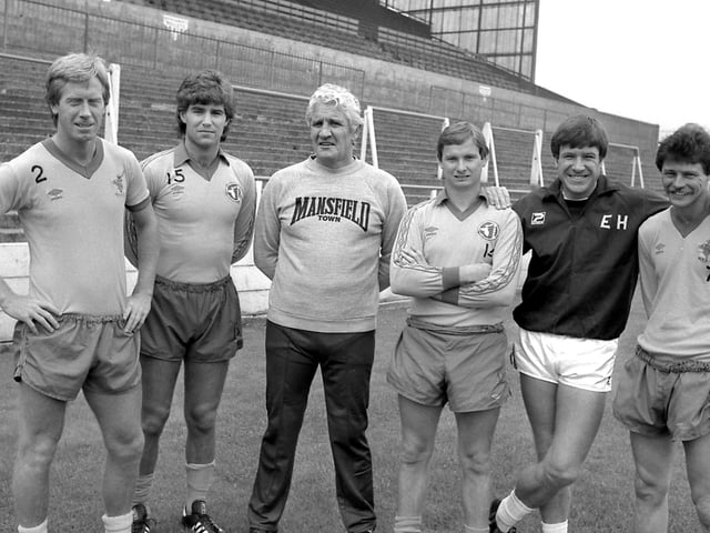 Stags new players with manager Ian Greaves, third left, and Emlyn Hughes, second right.