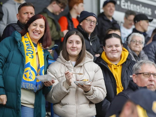 Mansfield Town set up a second round tie at Stevenage after a comfortable win over Curzon Ashton