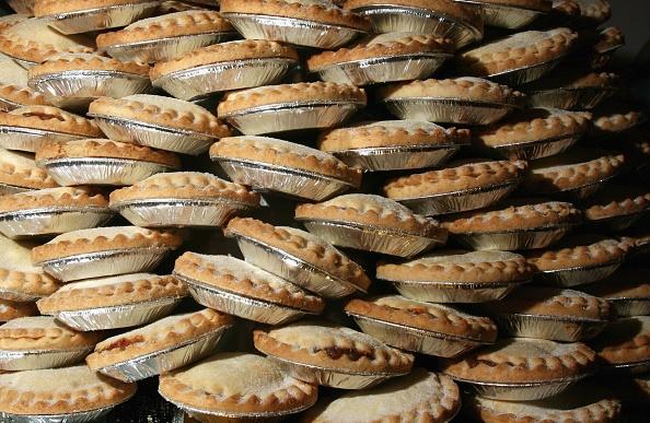 Fidgety Pie has been around for at least 400 years and importantly kept the hard working people of Derbyshire nourished. The name Fidget was originally inspired by the five-sided pentagonal shape. The popular pie is made with potatoes, apple, sweet-cured gammon and onions.