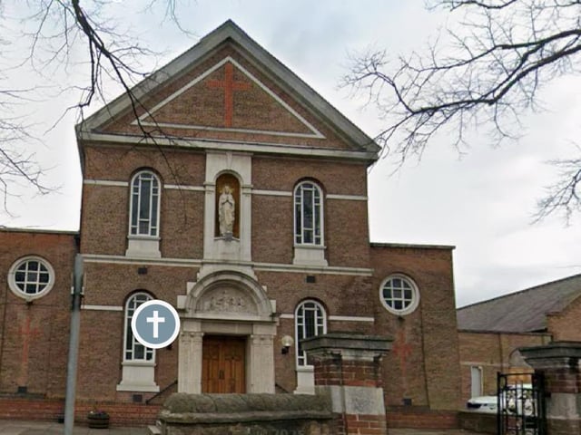 St. Philip Neri Catholic Church was once the site of the house belonging to George Fox, the founder of the Quaker movement, during his apprenticeship as a shoemaker. A plaque was placed on the location of his former cottage as a commemoration; however, the cottage has since been demolished.