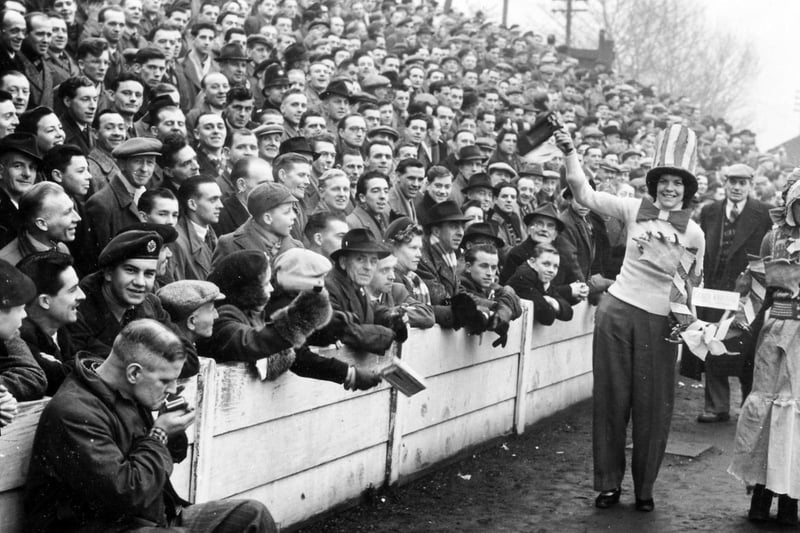 A record crowd of 24,467 watch Stags lose 1-0 to Nottingham Forest in the FA Cup 3rd round on 10th January 1953.
