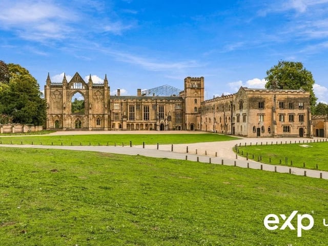 The property enjoys stunning views over Newstead Abbey