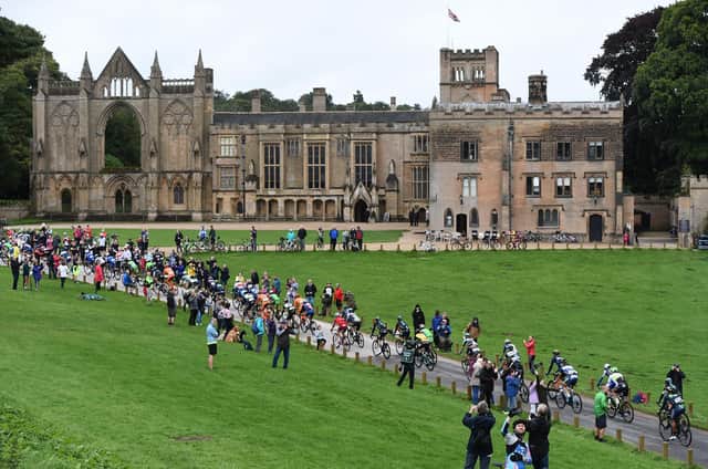 The Peloton approaches Newstead Abbey during stage four (Mansfield to Newark-on-Trent) of the 14th Tour of Britain in 2017. (Photo by Laurence Griffiths/Getty Images)