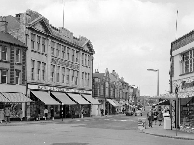 1966 Sutton Outram Street.