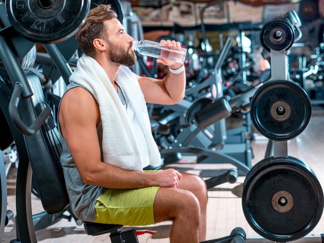 Many believe that movement is the best medicine. Why not consider joining a gym this year? There are plenty of facilities in Mansfield and Ashfield within walking distance to your home, all with a variety of payment plans. Photo Adobe Stock