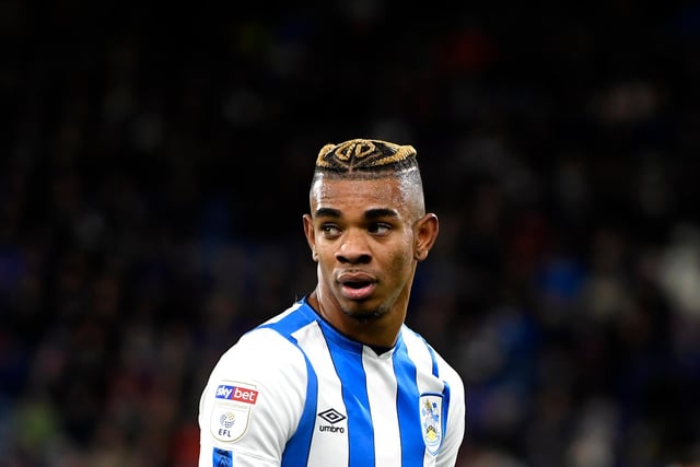 Fresh reports have denied suggestions that Huddersfield Town Juninho Bacuna is close to securing a move to the Turkish Super Lig, amid talk of interest from both Basaksehir and Fenerbahce. (Sport Witness)