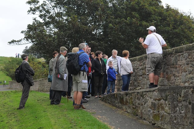 Berwick's imposing Elizabethan Walls are an icon feature of the town. Why and how were they built and by whom? This virtual walk will help answer some of these questions and many more.
Join local historian, Jim Herbert, for an online tour - http://berwickhods.org.uk/video-tours/ from September 11-20.