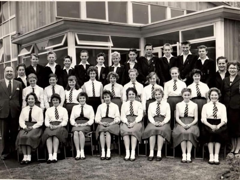 Pupils and staff of Yorke Street school - recognise anyone?