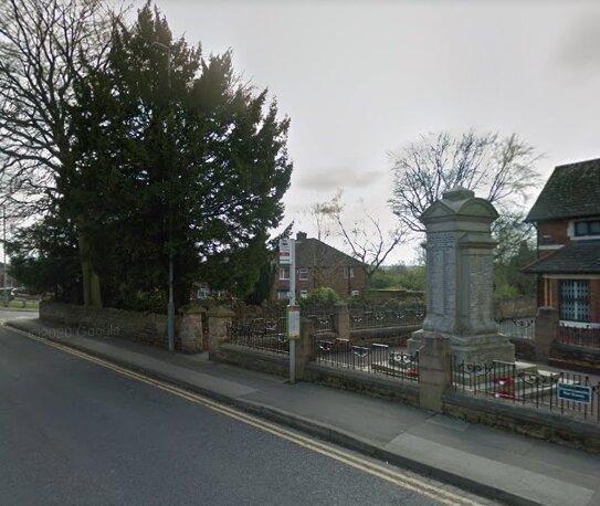 There was one person aged 100 or over in the Kirkby Larwood & Kingsway area at the time of the 2021 census.