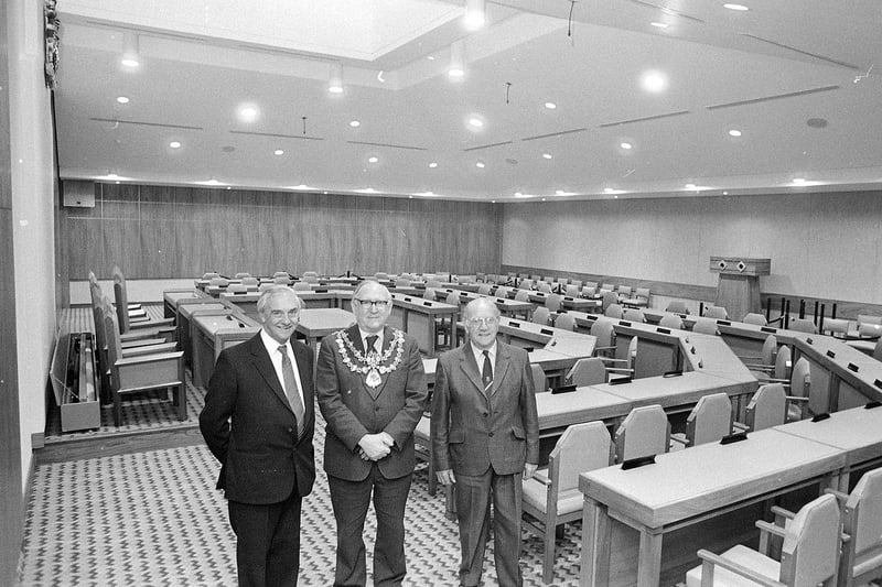 1986 and Mansfield's new Council Chamber.
Pictured left to right are Councillors Jack Abell, Danny Callaghan and Tony Groves