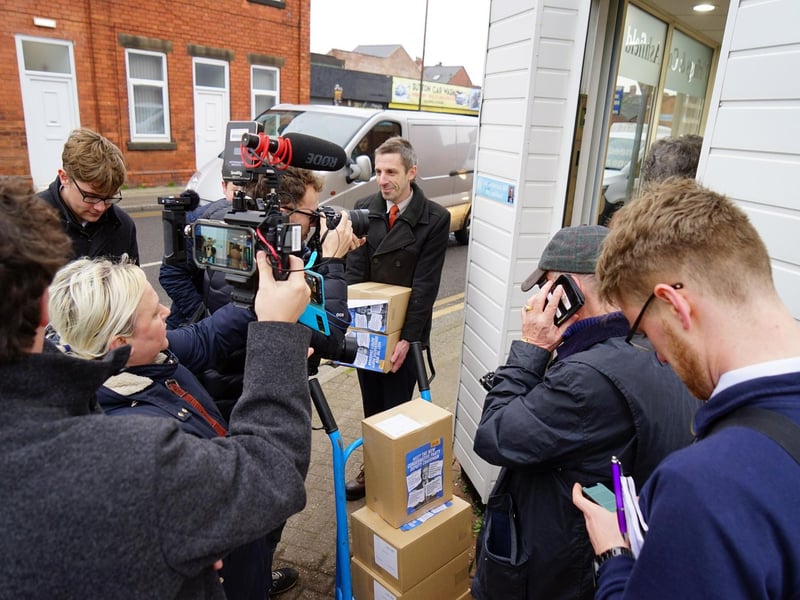 48,000 leaflets containing the controversial views of Ashfield MP Lee Anderson were delivered to his office by a leading councillor from Nottinghamshire Liberal Democrats. Pictured is Councillor Tim Hallam