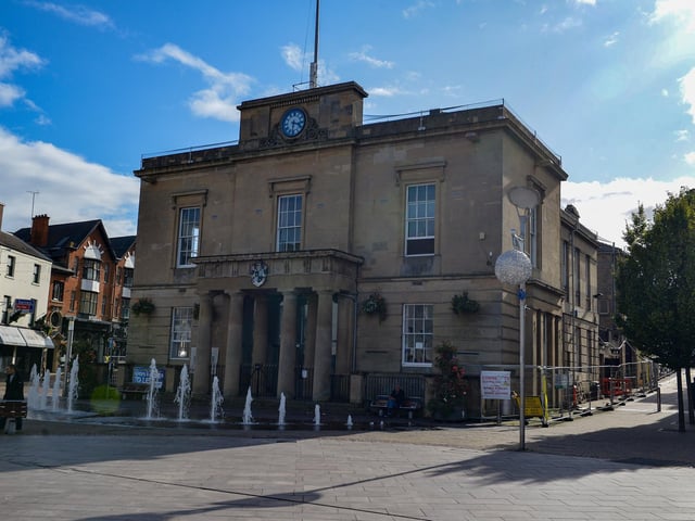 Grade: II*. Location: THE OLD TOWN HALL AND ATTACHED PIERS AND RAILINGS, Market Place, Non Civil Parish, Mansfield.