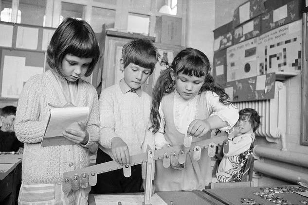 Kirkby kids concentrating on the task in hand in 1970.