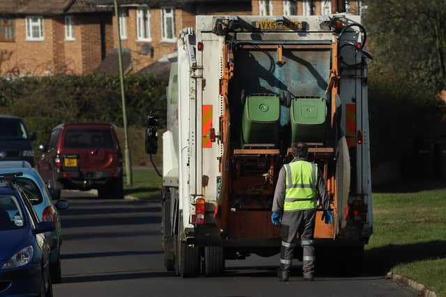 Bin collection staff in Amber Valley have agreed a last-minute pay deal to avoid strike action