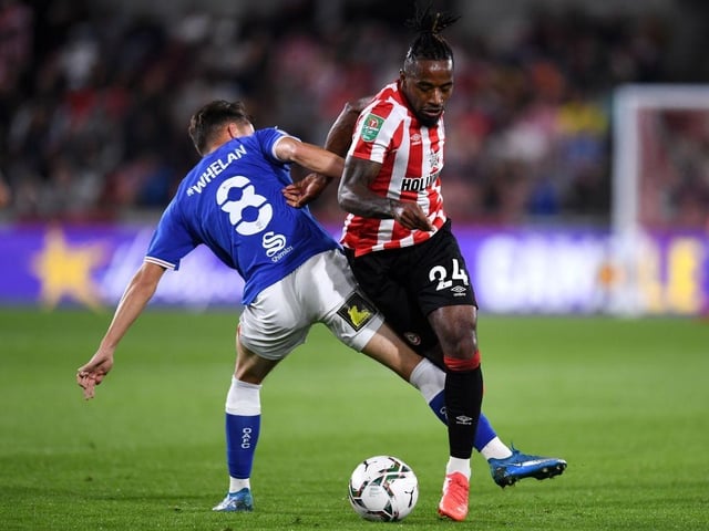 Tariqe Fosu rose to prominence at Charlton Athletic and Oxford United, before transferring to Brentford in January 2020. Fosu was capped by England at U18 level and made his senior international debut for Ghana in October 2020.