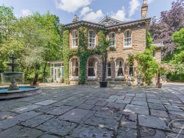 This 6 bed detached house in Crow Hill Drive, Mansfield is on the market for £750,000 and is described as being memorable and truly unique, steeped in traditional features and versatile accommodation.
