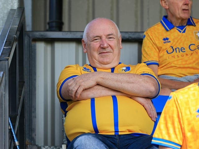 Mansfield Town were beaten after letting a 2-0 half-time lead slip away.