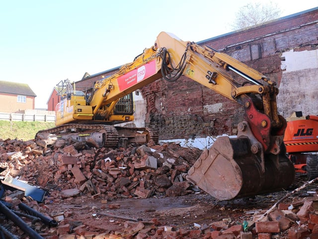 Around one-fifth of the original Imperial-standard bricks were recovered and will be used by brickwork students in practical lessons.