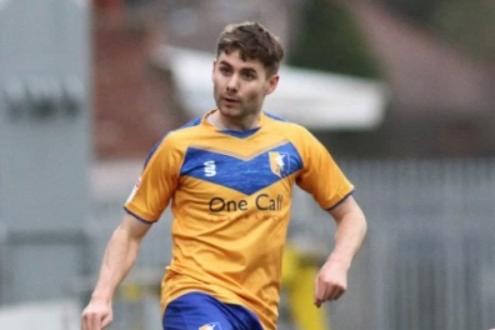Played six times for Stags before being forced to retire due to a knee injury. Now head scout at Wigan Athletic.