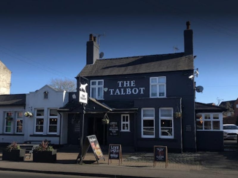 This cosy pub offers comfort food meal deals and sports on TV in a traditional local with dark-wood interiors. The pub has a 4 star review on Tripadvisor, one review said: "I was there for the football with my mates and got great service by the bar staff and great overall environment."