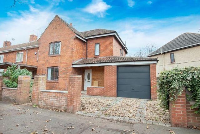 Viewed 1583 times in the last 30 days. This three bedroom house is being marketed by Open Door Property, 01777 717166.