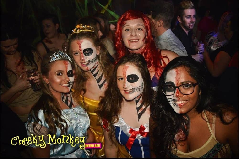 Great costumes!