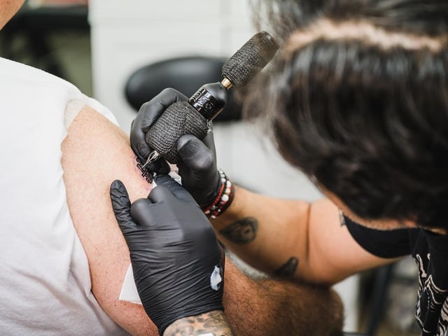 These are some of the highest rated tattoo studios in Mansfield and Ashfield based on Google reviews.
