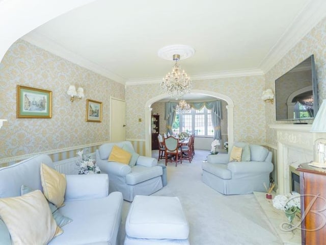 The lounge boasts an abundance of light and space, and also flows seamlessly into the dining area (in the background).