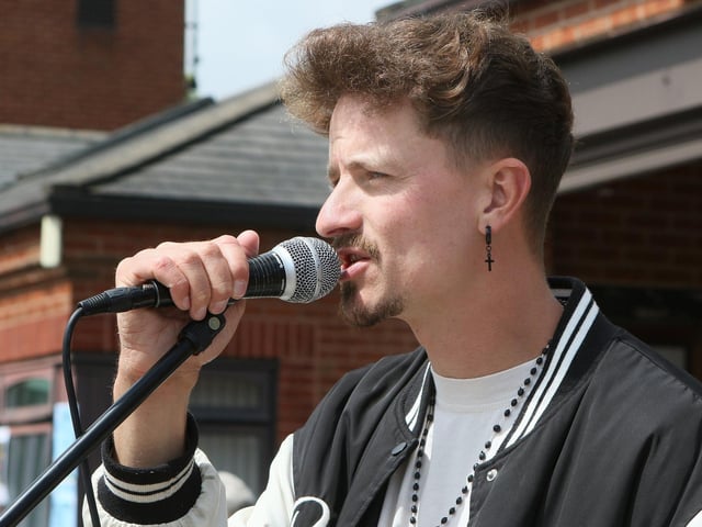 Singer Dean Wetherstone entertained the crowd.