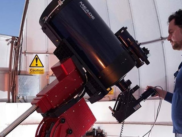 Try some hands-on experiments and activities in a free science fun day at Mansfield Library on Saturday (10 am to 2 pm). Scientists, researchers and students will teach you all about the work they do. You can look through microscopes, play with the laws of physics and even tour an inflatable planetarium to explore the wonders of the night sky. A similar event is being held at Southwell Minster on Monday (10.30 am to 3 pm).