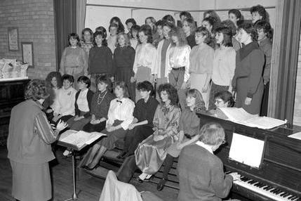 This vocal group enjoyed their spare time singing in the local choir in Mansfield back in 1986.