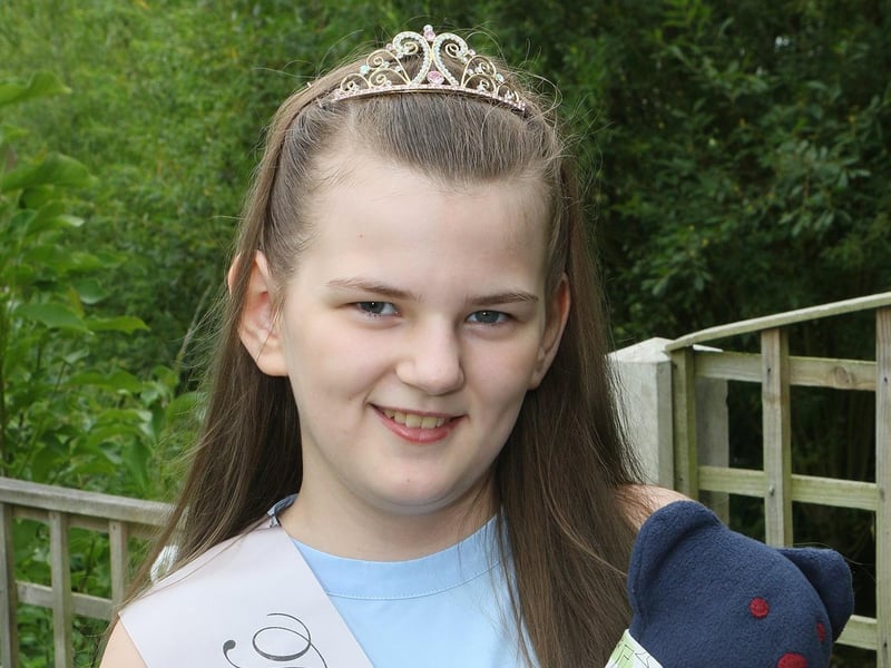 May Princess Lottie Turner opened the day's proceedings.