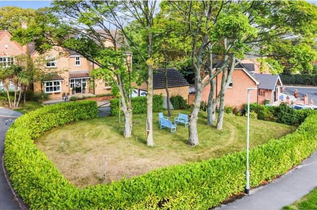 This beautiful, enclosed paddock is actually the front garden of a £650,000 six-bedroom house at Paddock Close in Mansfield which is on the market with estate agents Purplebricks.