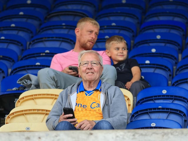 Mansfield Town turned on the style to blow away promotion hopefuls Luton Town.