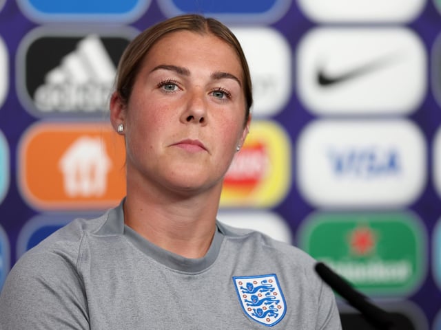 Mary Earps MBE is a football goalkeeper who plays for the senior England women's team, known as the Lionesses, and for Paris Saint-Germain FC. Born in West Bridgford, she won the BBC Sport Personality of the Year award in 2023. During the 2023 FIFA Women's World Cup, she served as vice captain for England and received the Golden Glove award for being the tournament's best goalkeeper.