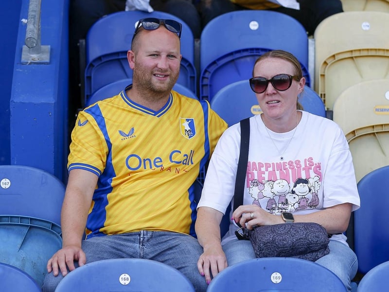 Mansfield Town fans ahead of the draw with Bradford City.