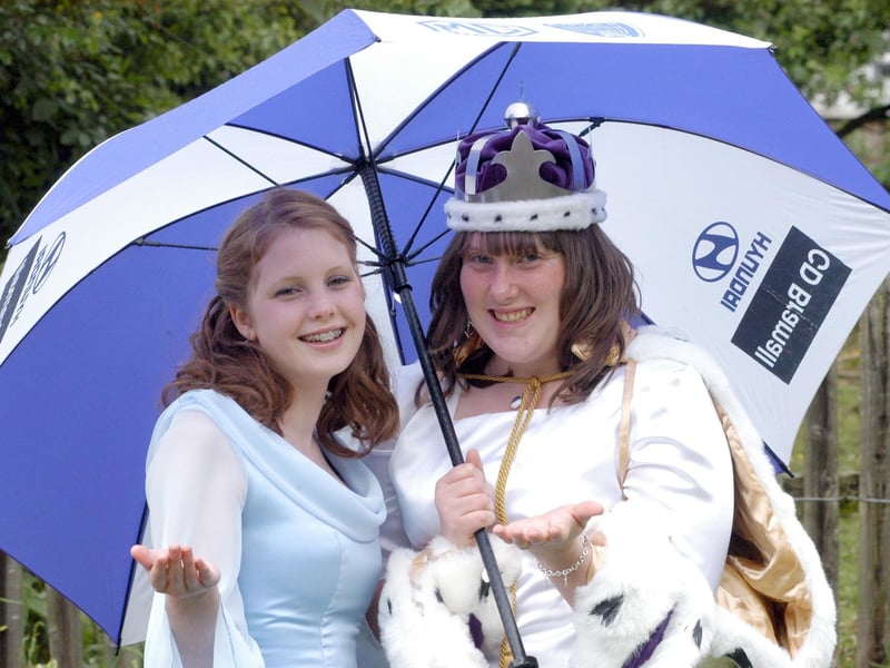 2007's May Queen Emily Paris, left, with the ten outgoing Queen Laura Belcher at Wellow Maypole Celebrations.