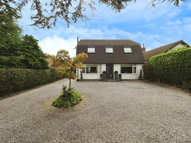 Tucked away from the hustle and bustle of the town and main roads, this stunning family home oozes character and practicality in equal measure. Includes a fantastic bespoke outdoor bar - creating a versatile space. The property has four double bedrooms, and potential Ground floor bedroom five. The property also features a large garden to the rear with decked seating and patio.