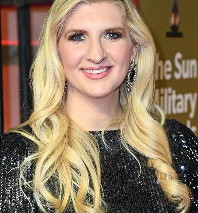 Rebecca Adlington, the famous freestyle swimmer who won two gold medals at the 2008 Olympic Games in the 400 m and 800 m races, is from Mansfield.
